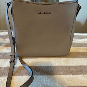 Michael Kors Elegant Gray Crossbody Bag